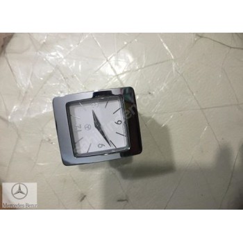MERCEDES İÇ SAAT 2188270070